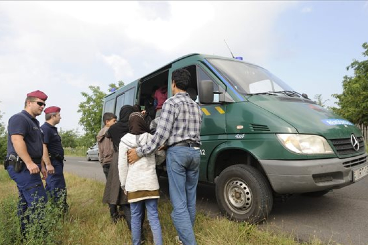 Illegális bevándorlás - a migránsok szervezetten érkeznek a térségbe