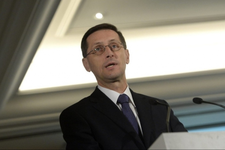 Jövőre a gazdaságvédelmi akcióterv újabb pontjai lépnek életbe