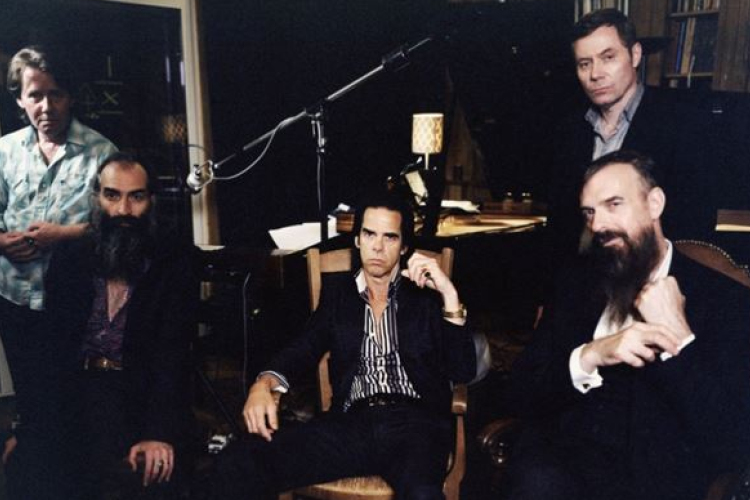 Nick Cave és együttese Magyarországon is fellép