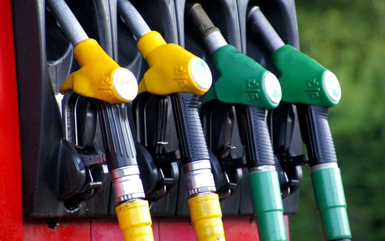 Steiner Attila: a kormány vizsgálja az üzemanyag forgalmazók javaslatát