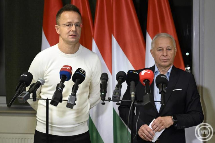 Szijjártó Péter német beavatkozási kísérletekről beszélt a magyar választásokba