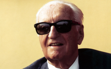 El akarták rabolni Enzo Ferrari holttestét