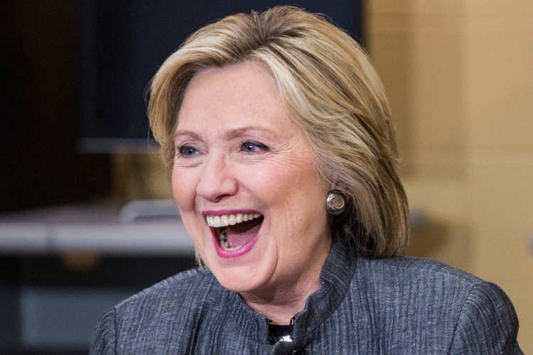 Hivatalosan is Hillary Clinton az USA első női elnökjelöltje 